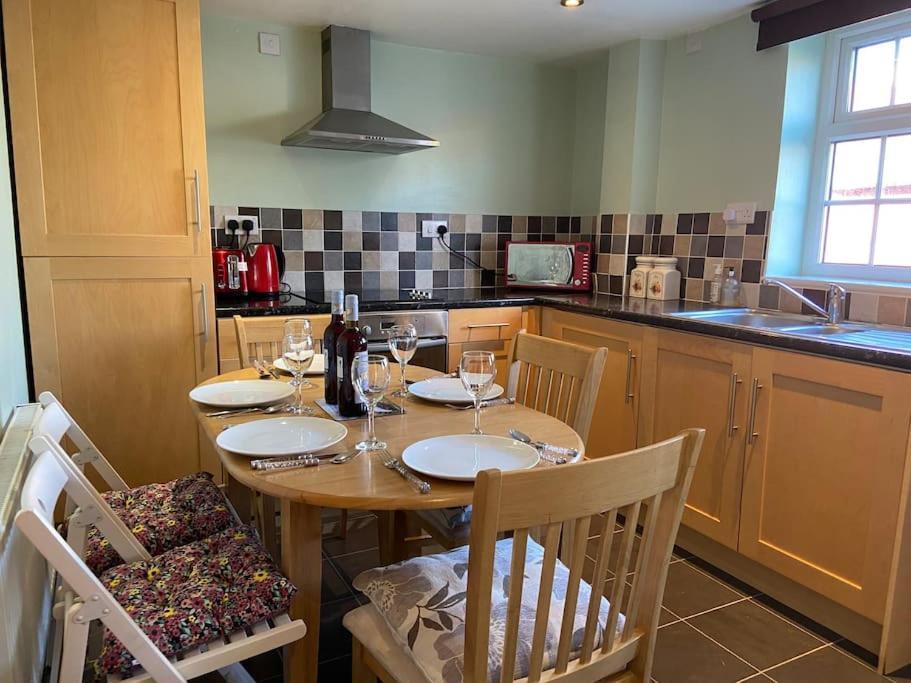 Fryers Cottage, Seamer, 3 Bed Cottage Sleeps 5 People מראה חיצוני תמונה